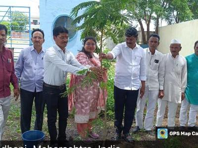 वृक्षारोपण